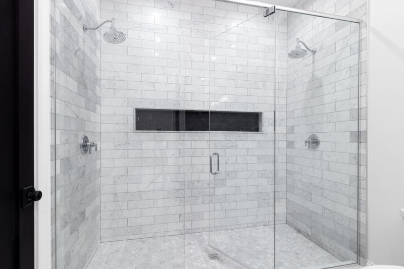 Corner Shower with Niche